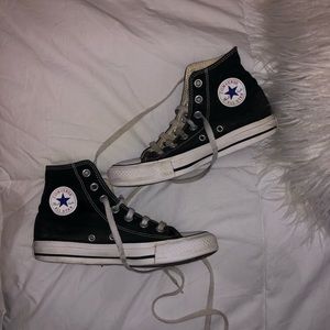 black High Top converse